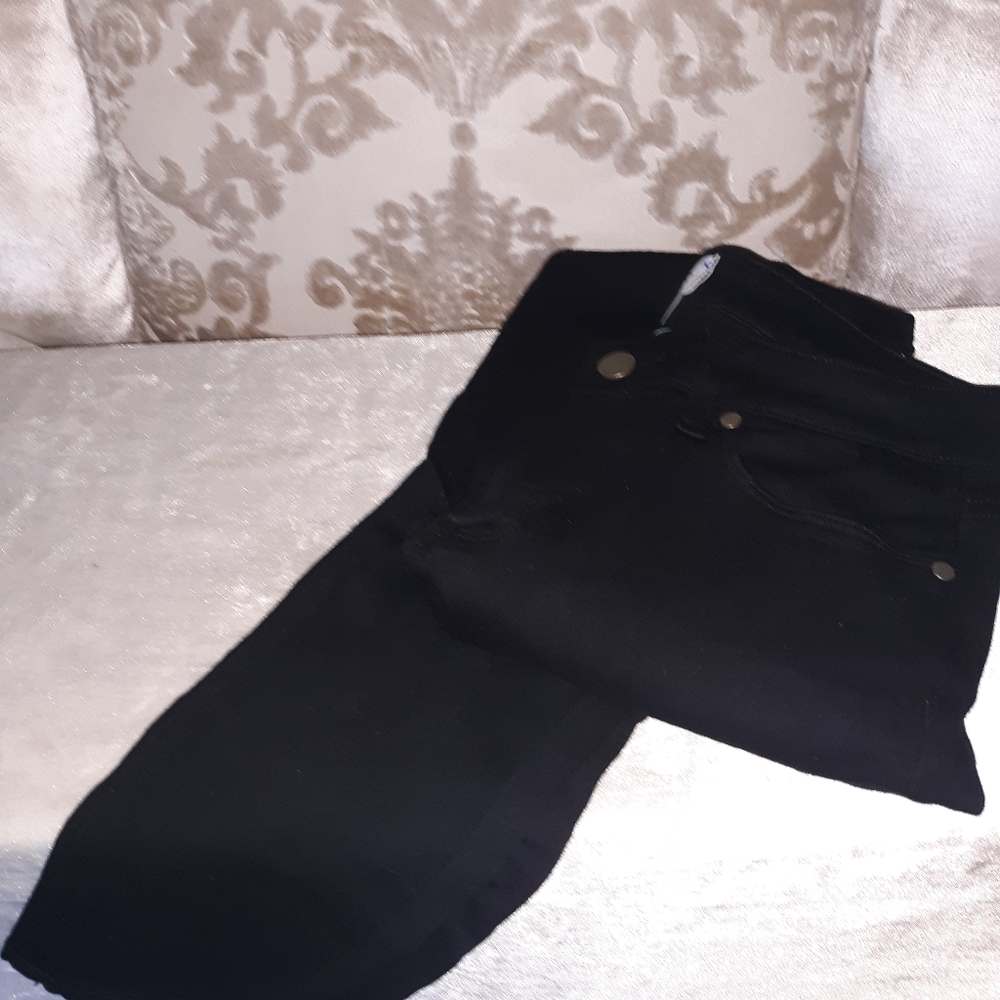 Paige black verdugo ultra stretchy Jean's 30